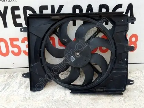 Fiat Egea Radyatör DT22300088000F çıkma parça