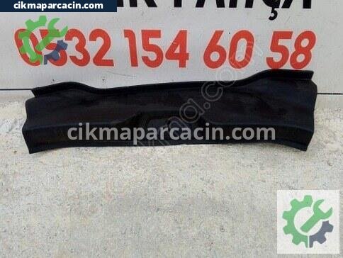 Fiat Egea Arka Bagaj Plastiği çıkma parça