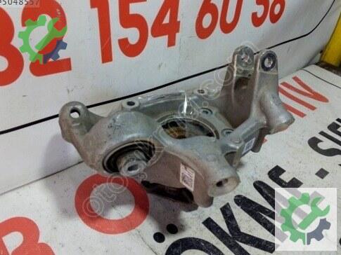 Volkswagen Golf Taşıyıcı/Aks Taşıyıcı 4MO505460 çıkma parça