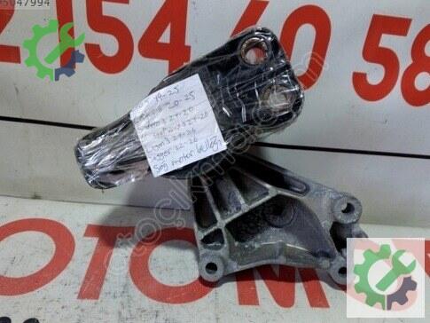 Volkswagen Golf Motor Takozu & Kulağı çıkma parça