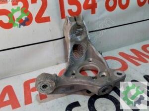 Ön sağ aks taşıyıcı  Orijinal çıkma  5wa407257c
