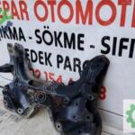 Jeep renagede  motor beşiği orjinal çıkma 18-20