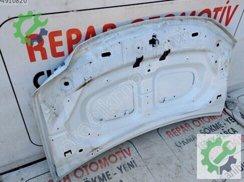Renault R 19 Kaput 51228533R çıkma parça