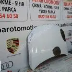 Volkswagen Jetta beyaz motor kaputu orijinal çıkma
