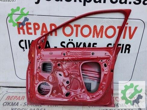 Skoda Fabia Sağ Ön Kapı çıkma parça