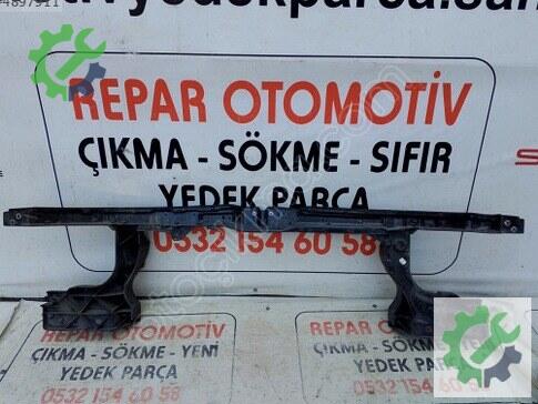Volkswagen Transporter Ön Panel 7E0805594L çıkma parça