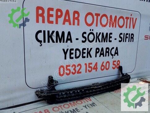 Volkswagen Transporter Tampon Braketi 7E0807699A çıkma parça