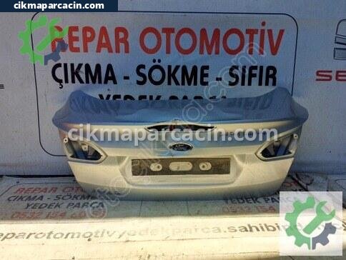 Ford Tourneo Courier Bagaj Kapağı çıkma parça