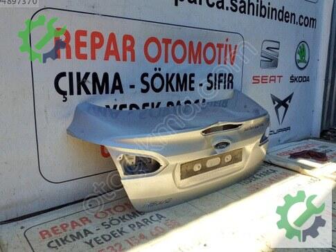 Ford Tourneo Courier Bagaj Kapağı çıkma parça