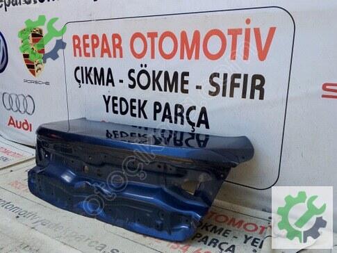 Toyota Corolla Bagaj Kapağı çıkma parça