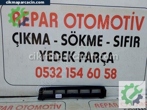 Toyota Corolla Radyatör çıkma parça