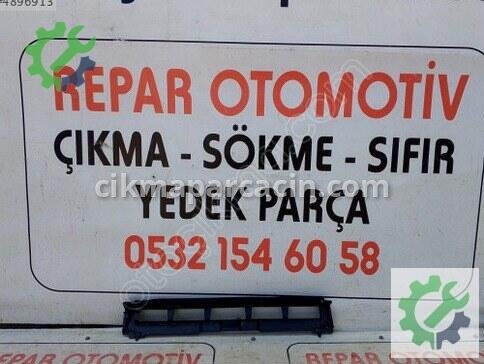 Toyota Corolla Radyatör 1659424040 çıkma parça