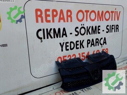 Dacia Sandero Ön Panjur 623107634R çıkma parça