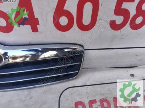 Hyundai Accent Ön Panjur çıkma parça