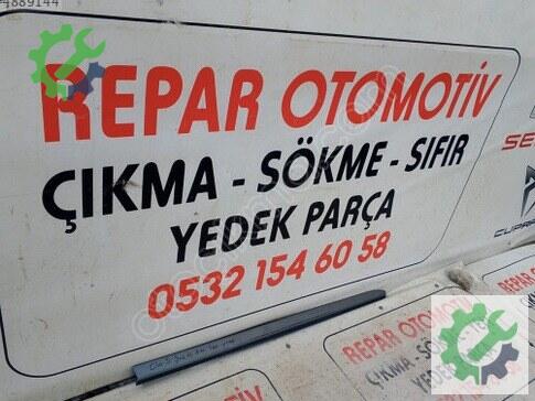 Renault Clio Kapı Çıtası 801862526R çıkma parça