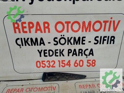 Renault Clio Kapı Çıtası 2013-2020 çıkma parça