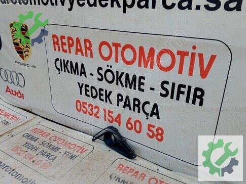 Toyota Proace City Sis Kapağı B0402901011 çıkma parça