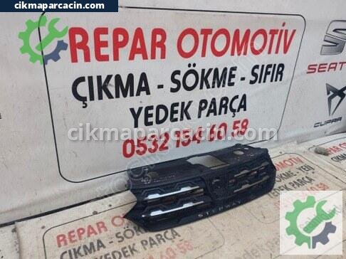 Dacia Sandero Ön Panjur çıkma parça