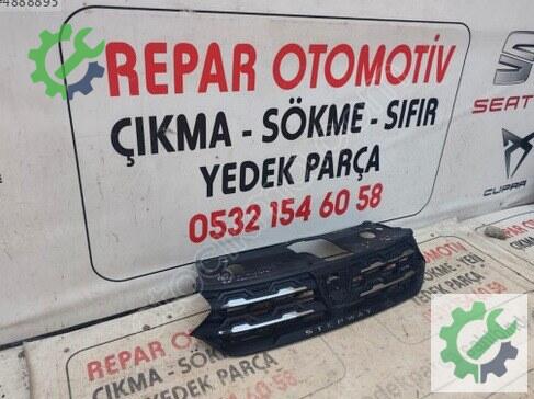 Dacia Sandero Ön Panjur çıkma parça