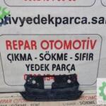 Dacia Sandero ön panjur 623109870r  orjinal çıkma