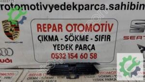 Toyota c-hr ön ızgara  52117f4010 orjinal çıkma