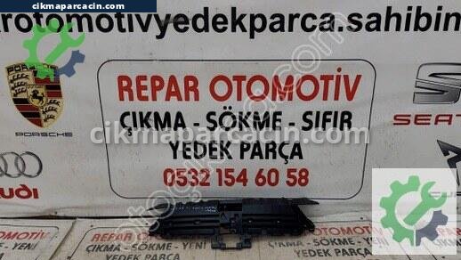 Toyota C-HR Hybrid Tampon Izgarası çıkma parça