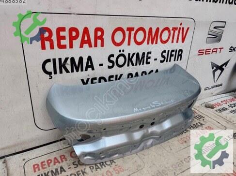 Renault Megane Bagaj Kapağı çıkma parça