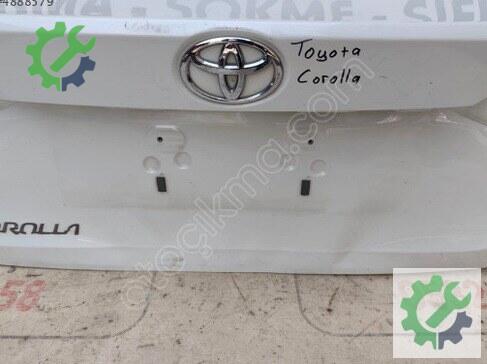Toyota Corolla Bagaj Kapağı çıkma parça