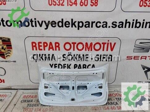 Toyota Corolla Bagaj Kapağı çıkma parça