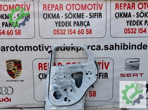 Renault Captur Sağ Arka Kapı çıkma parça