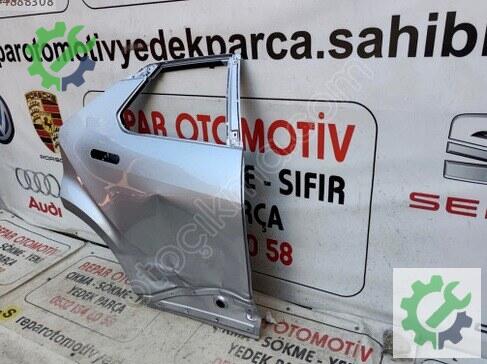 Toyota C-HR Hybrid Sağ Arka Bagaj çıkma parça