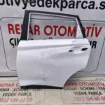 Hyundai bayon sol arka kapı