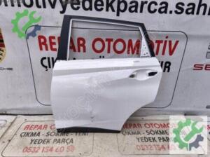 Hyundai bayon sol arka kapı