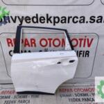 Hyundai bayon sol arka kapı