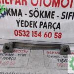 Toyota Corolla arka tampon demiri 20 25 orjinal çıkma