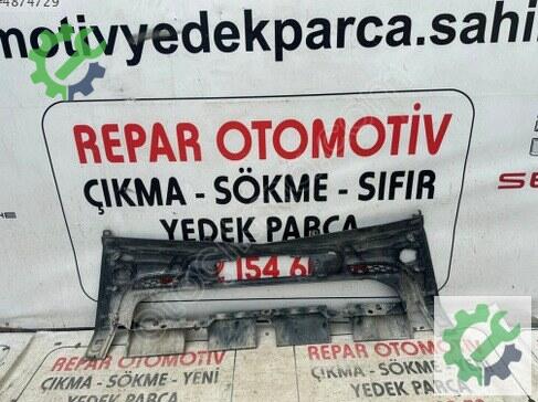 Mercedes-Benz Sprinter Ön Panjur çıkma parça