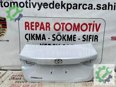 Toyota Corolla Bagaj Kapağı çıkma parça