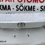 Toyota Corolla  bagaj kapağı 2013-2018 orjinal çıkma
