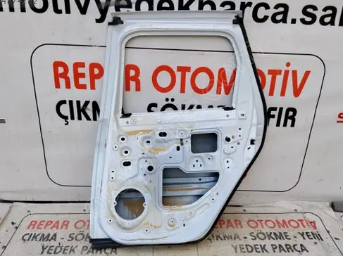Renault Duster Sağ Arka Kapı DUSTER2 çıkma parça