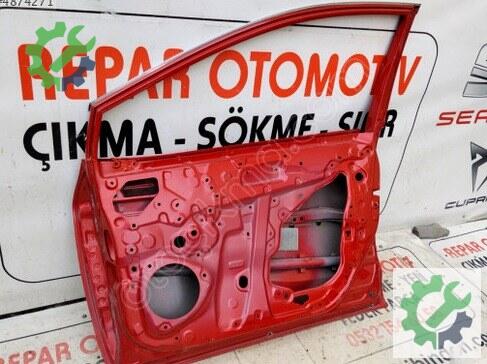 Toyota Corolla Sağ Ön Kapı çıkma parça