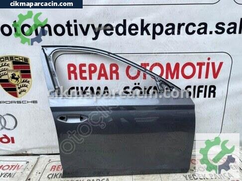 Skoda Octavia Sağ Ön Kapı çıkma parça