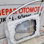Hyundai i30 sağ ön kapı orjinal çıkma