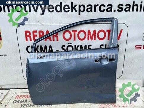 Toyota Corolla Sol Ön Kapı çıkma parça