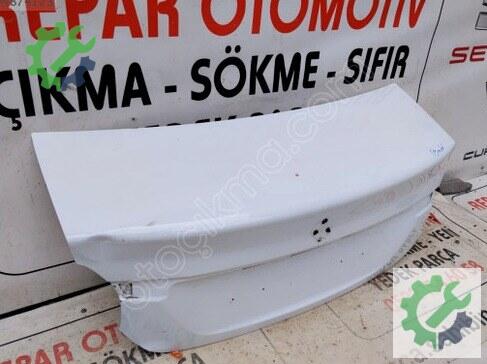Renault Symbol Bagaj Kapağı çıkma parça