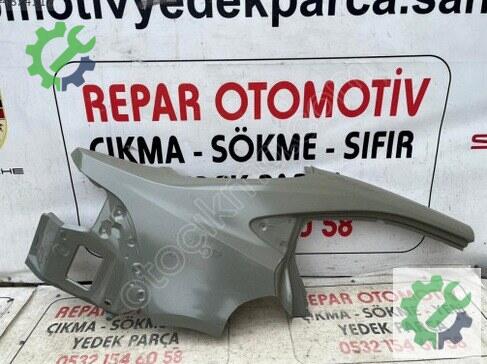 Toyota Corolla Sağ Arka Çamurluk çıkma parça