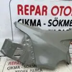 Toyota corolla sağ arka çamurluk orjinal çıkma