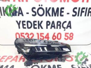 Renault Clio 5.5 sağ far orjinal çıkma