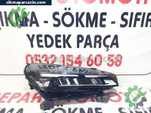 Renault Clio Sağ Ön Far çıkma parça
