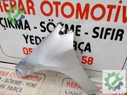 Toyota Corolla Sol Ön Çamurluk çıkma parça
