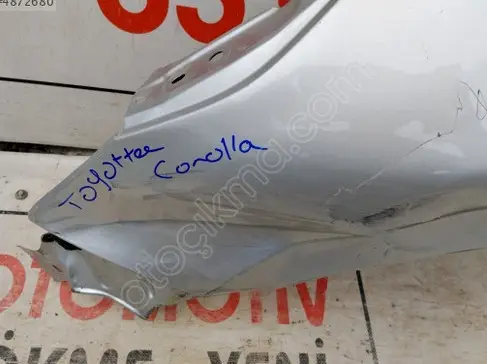 Toyota Corolla Sol Ön Çamurluk çıkma parça